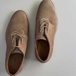 J. Crew Men's Light Brown Suede Oxfords
